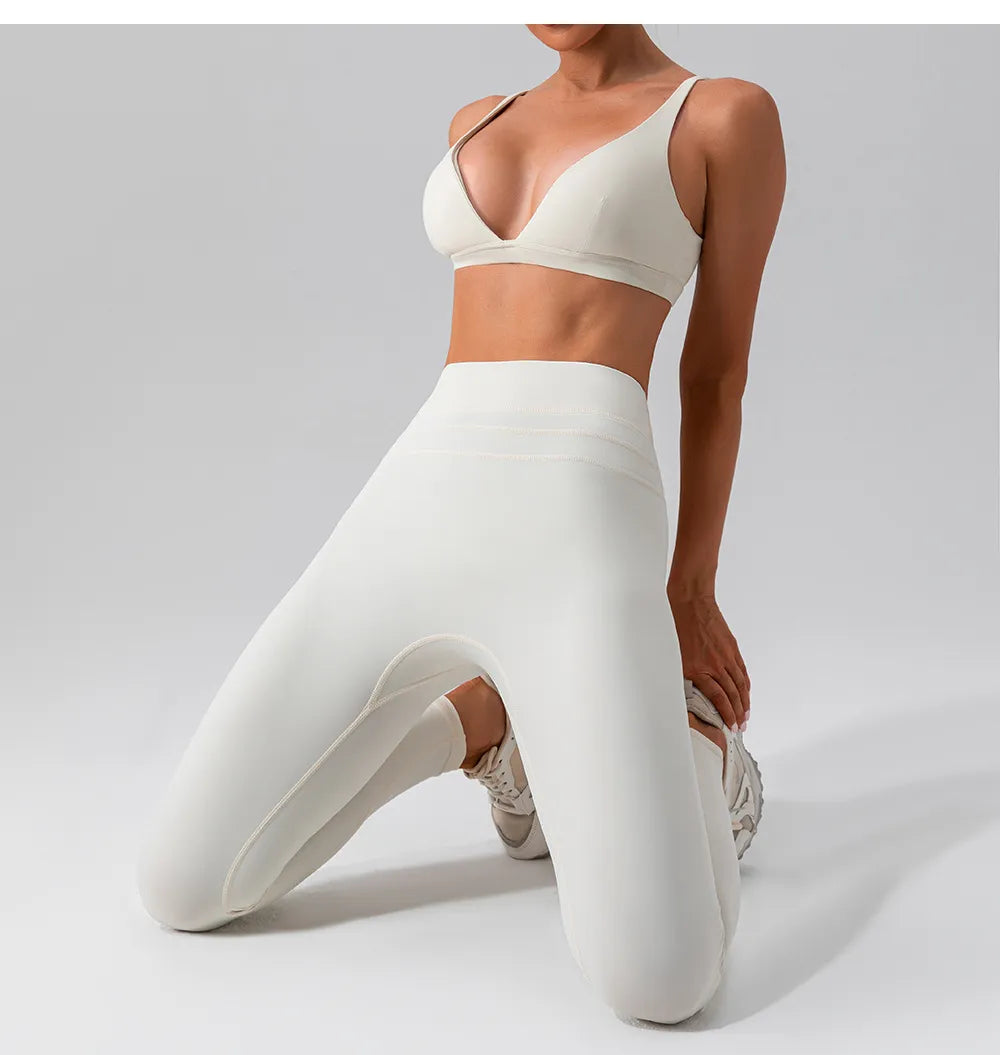 MELLOW SPORT BRA AND LEGGINGS SET