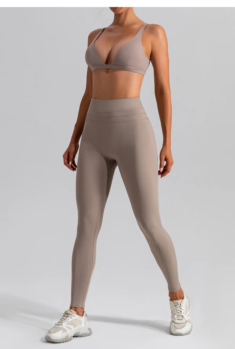 MELLOW SPORT BRA AND LEGGINGS SET