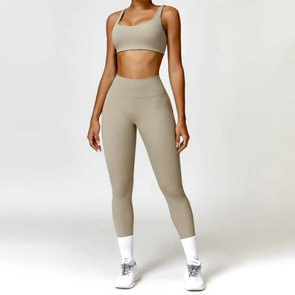 JACQUELINE Crop & Pants Set